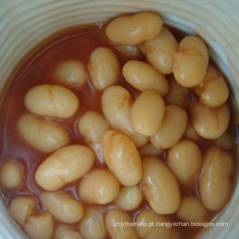 Feijão branco enlatado em molho de tomate